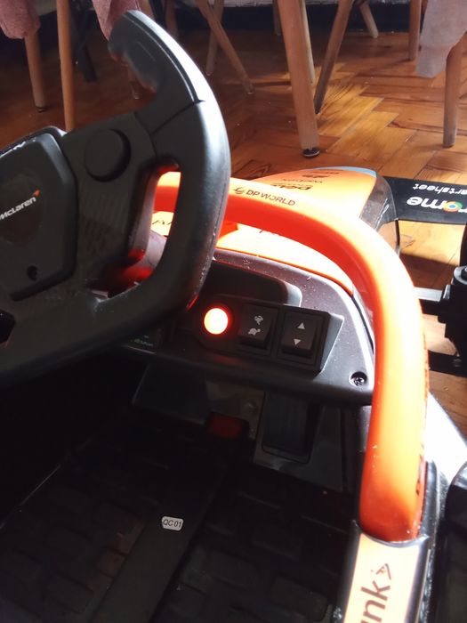 Carro a bateria MCaclaren