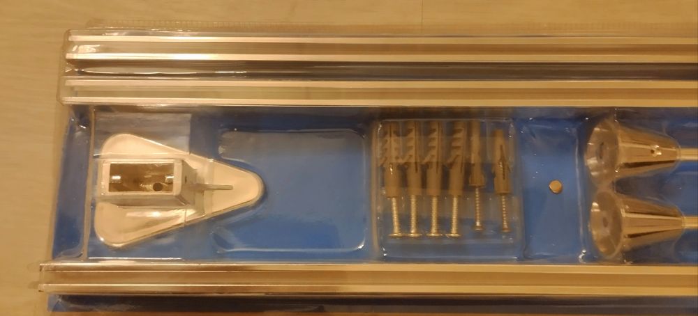 Calha para cortinas de duche