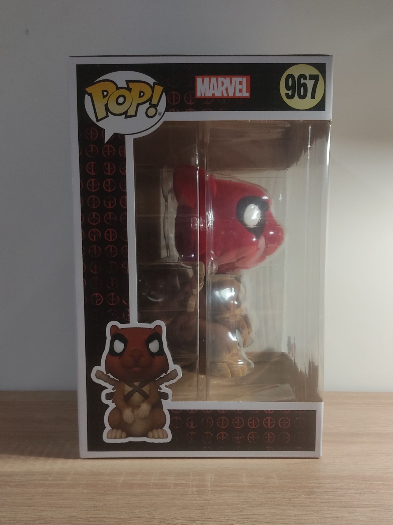Funko Pop * Squirrelpool #967 Flocked Super Sized Pop 10' & DEADPOOL