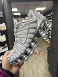 Оригінальні кросівки Nike Shox TL AR3566-003 39