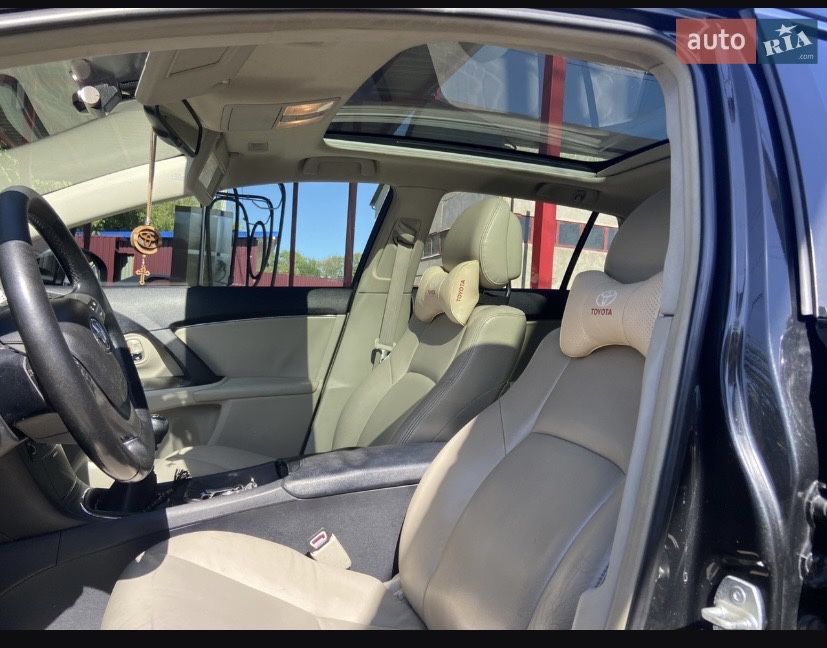 Тойота Авенсіс 2008 року випуску