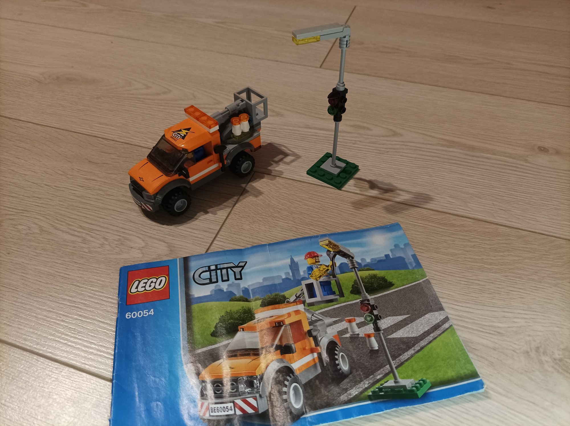 LEGO 60054 samochód naprawczy
