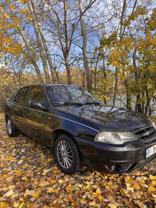 Нексія на впевненому ходу