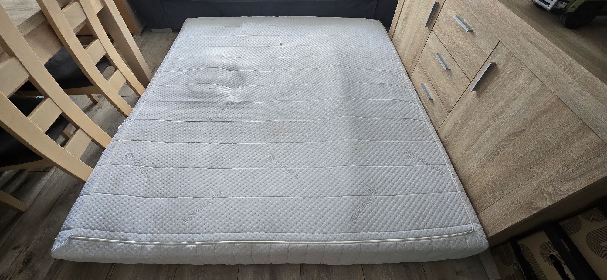 Materac 180x200 oddam