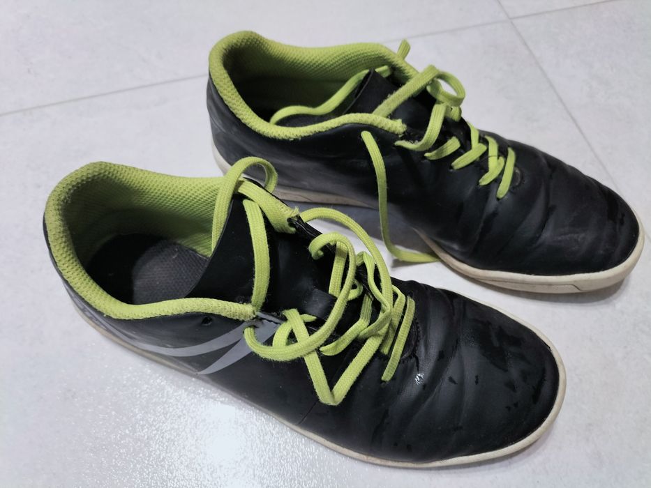 Buty chłopięce halowe Kipsta r. 35