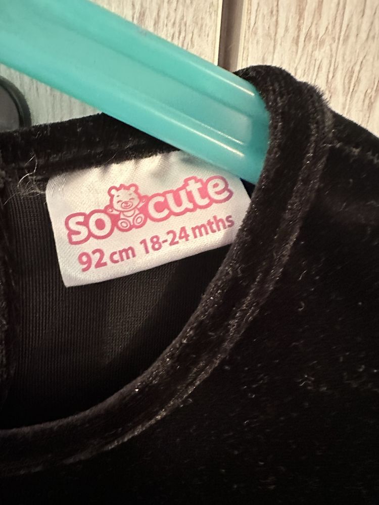 Śliczna świąteczna sukienka rozmiar 92