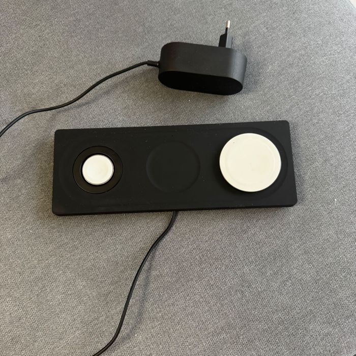 Ładowarka indukcyjna belkin boostcharge pro MagSafe Pad 3w1