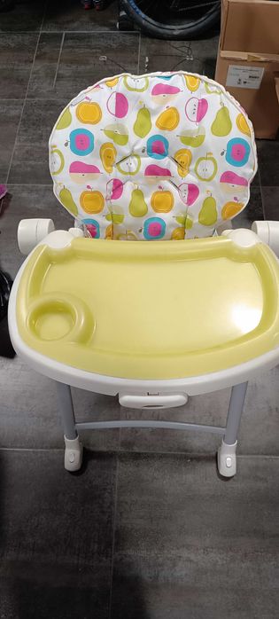 Cadeira de alimentação bebé