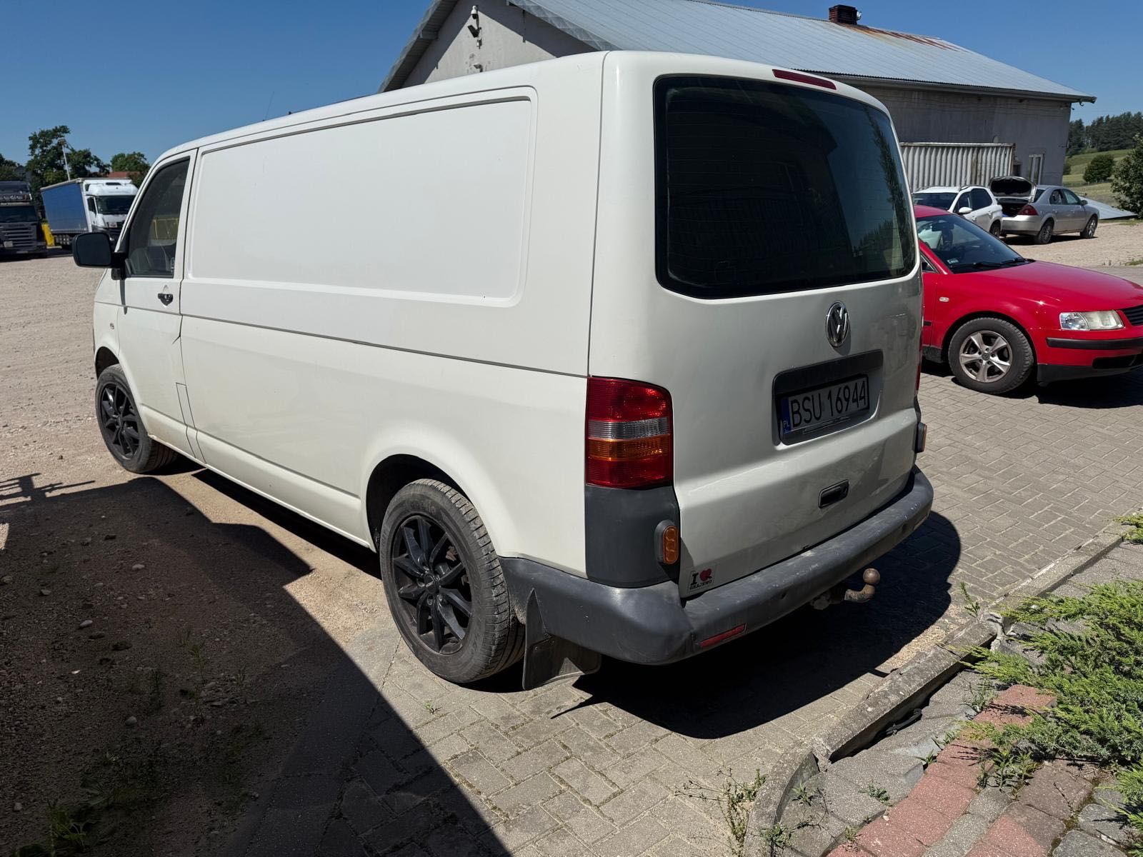 Volkswagen T5 Transporter long  uszkodzony silnik