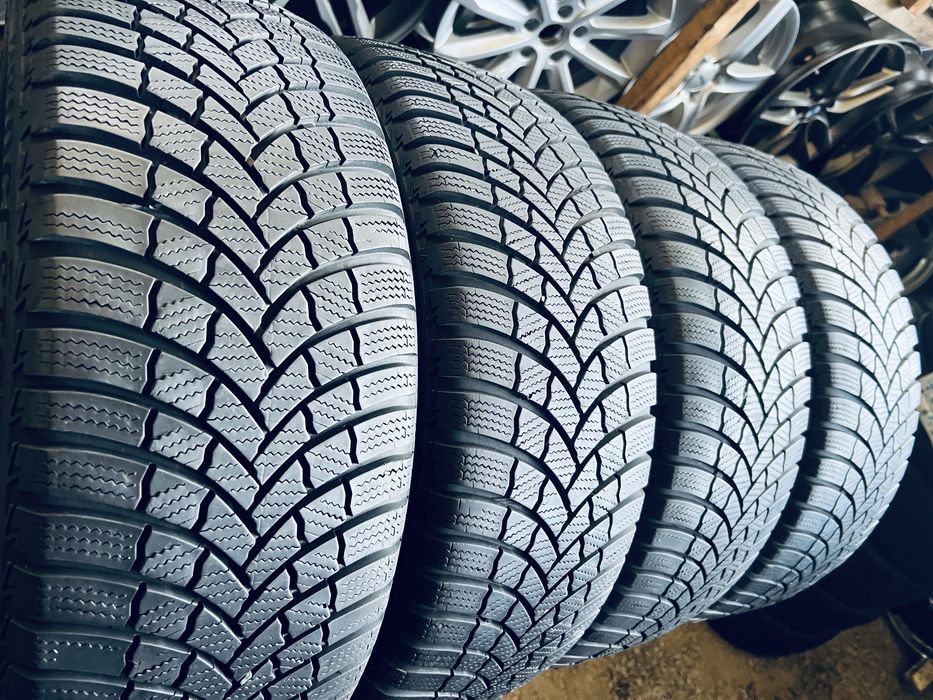 Шини Резина Зимові  24Рік 205 55 16 Bridgestone Blizzak LM005 4шт