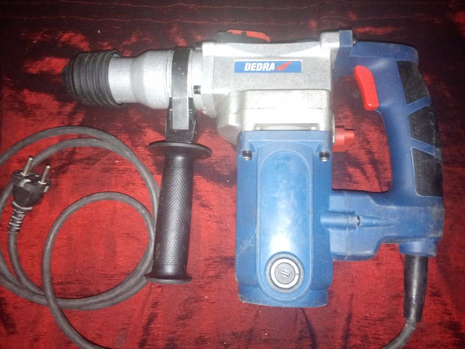 Перфоратор-отбойный молоток