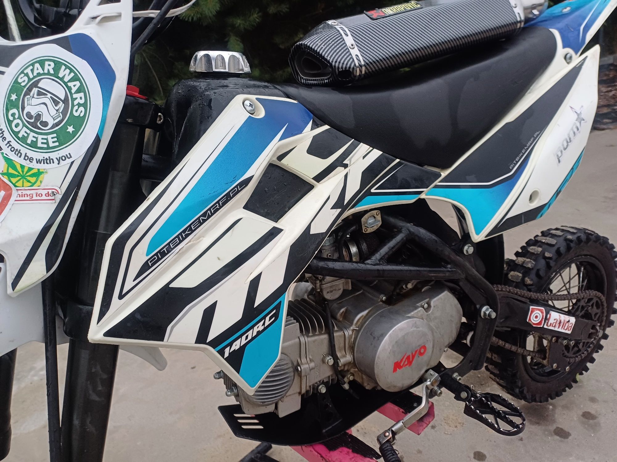 Cross MRF 140RC strój fox kask buty raven podnośnik