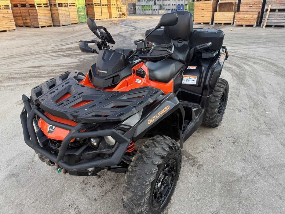 CAN-AM  1000 XTP