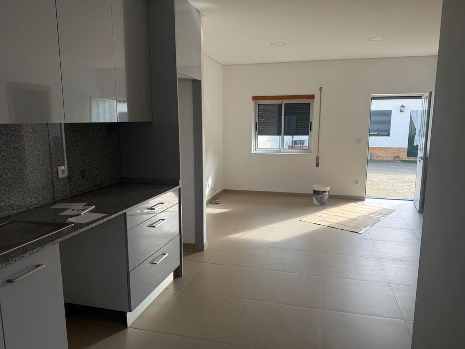 ALUGO T2 FOLGOSA - MAIA