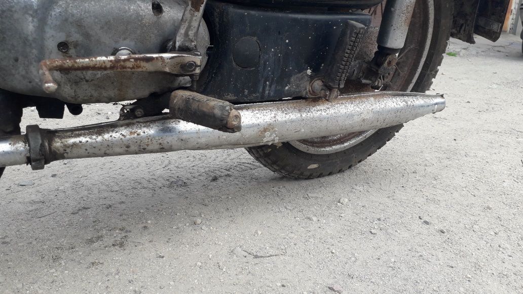 Труби  ковровець