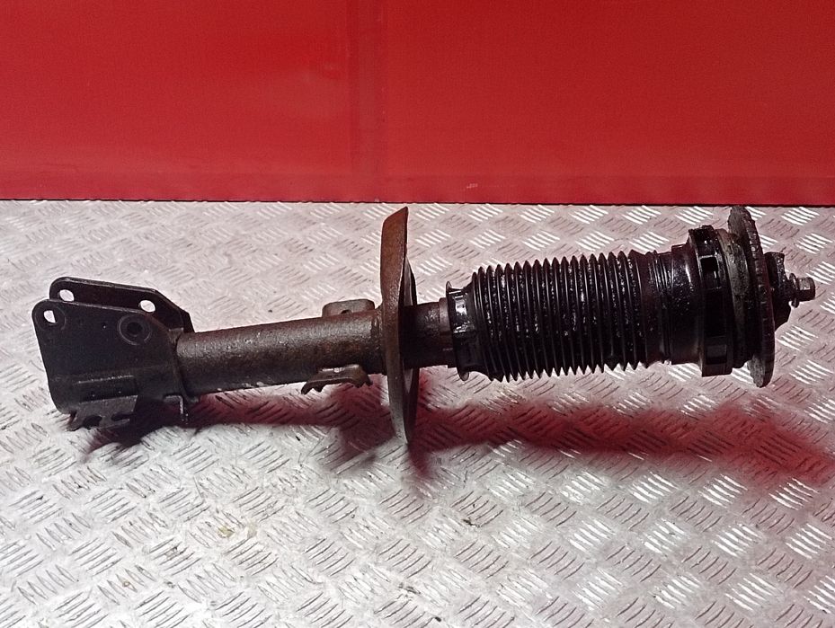 Стойка передня Рено Мастер 3 ліва права стійка амортизатора Master 3