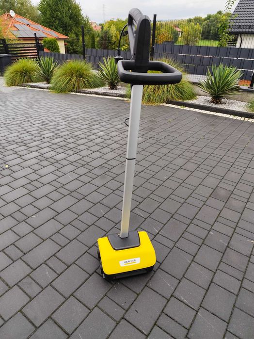 Karcher PCL6 - urządzenie do mycia tarasu, patio   WYNAJEM