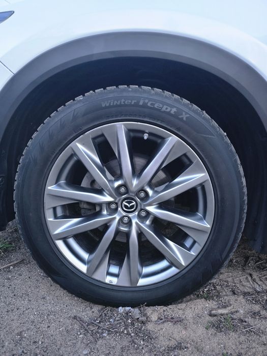 Mazda CX-9 Signature