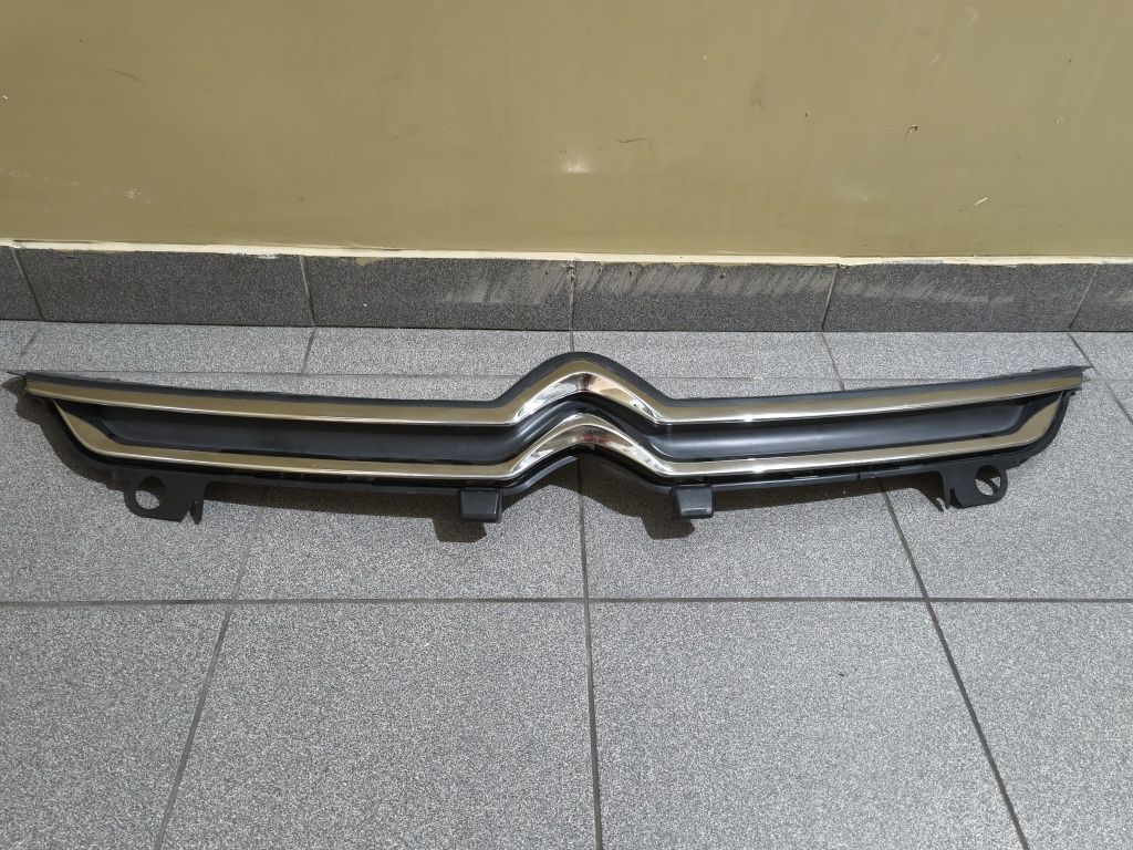 Citroen C4 Picasso II Grill Atrapa Chrom 2013