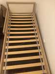 Cama criança ikea com estrado e colchão incluídos