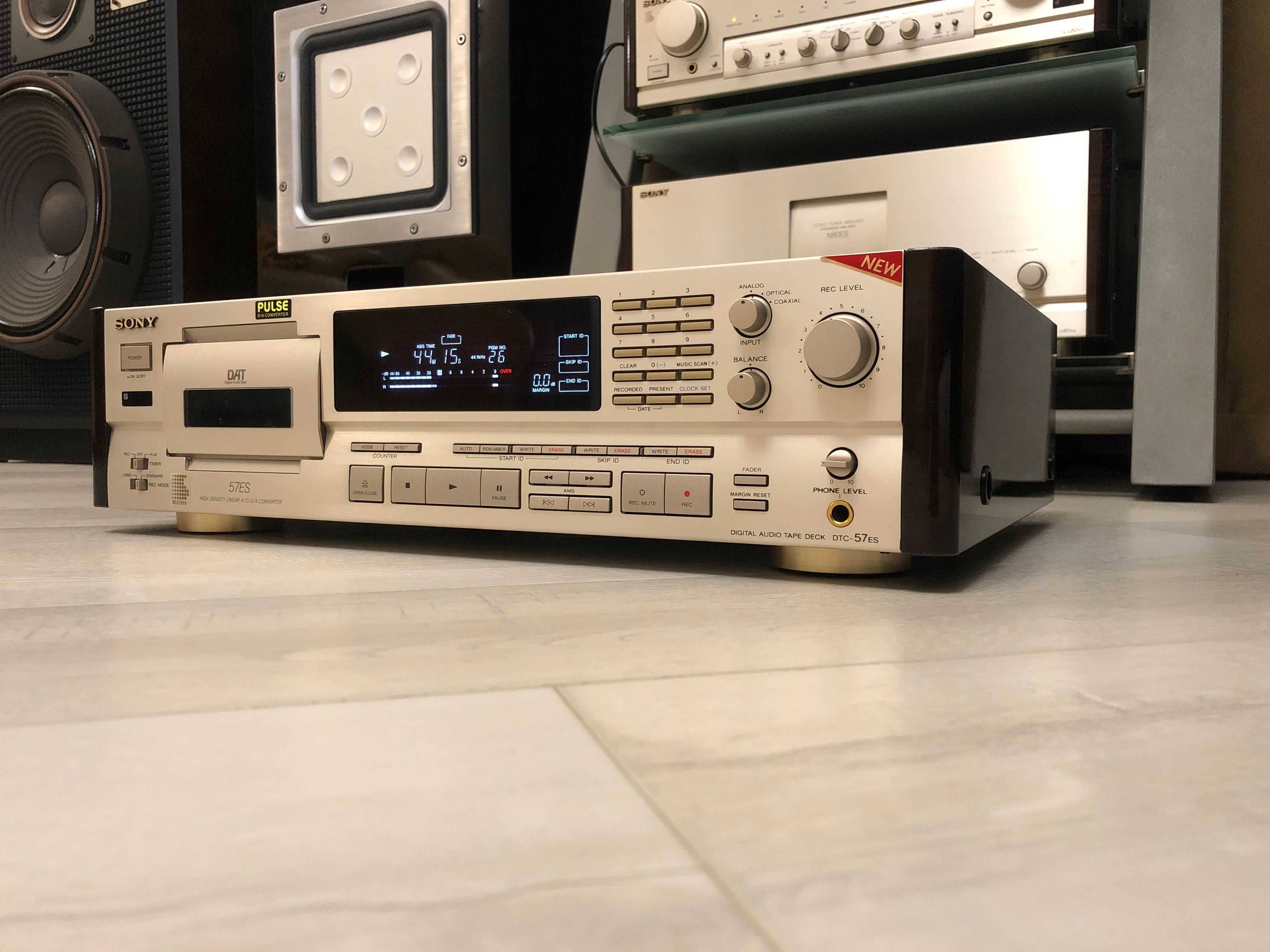 DAT-дека Sony DTC-57ES