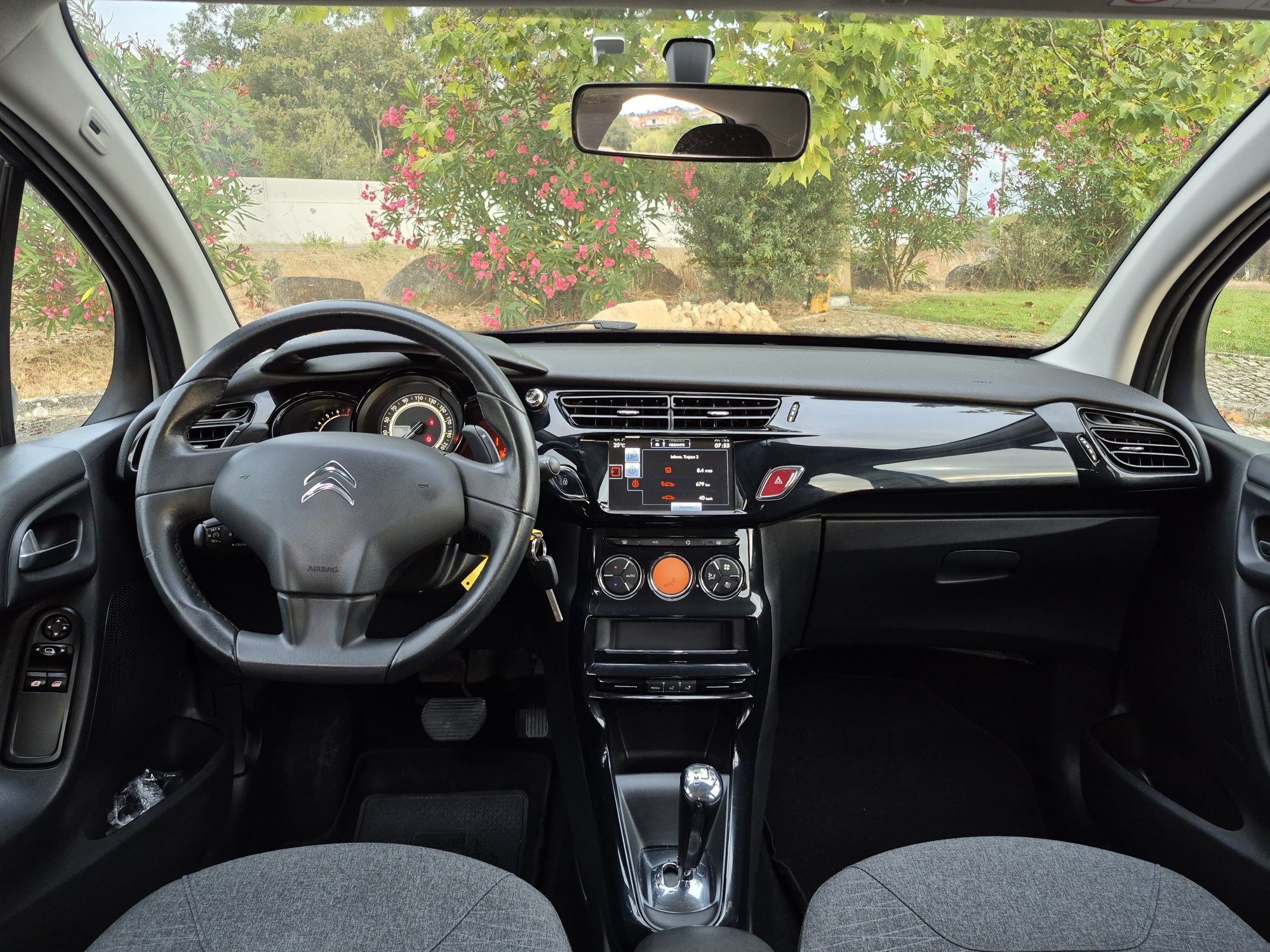 Citroen C3 - Automático - 60.000KM | GARANTIA