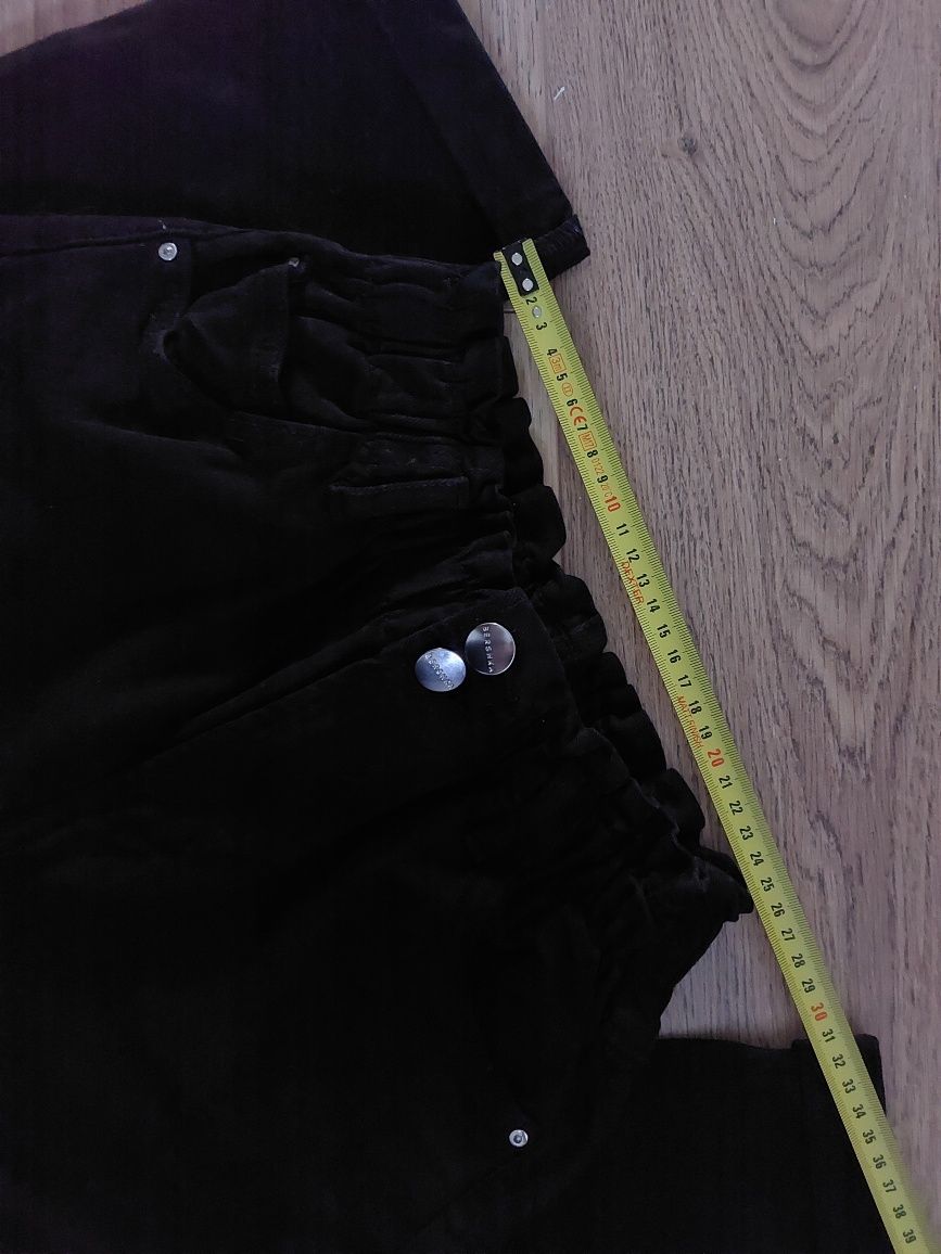 spodnie stradivarius rozm 34 (xs) czarne jeans %%