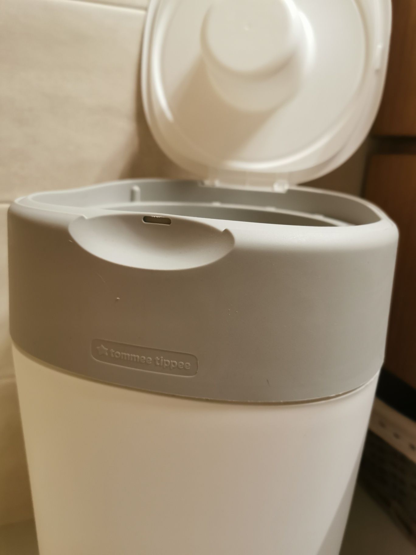 Caixote fraldas tommee tippee
