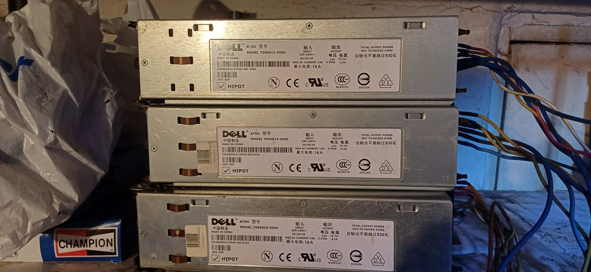 Блок живлення 12в  75 Ампер. dell
