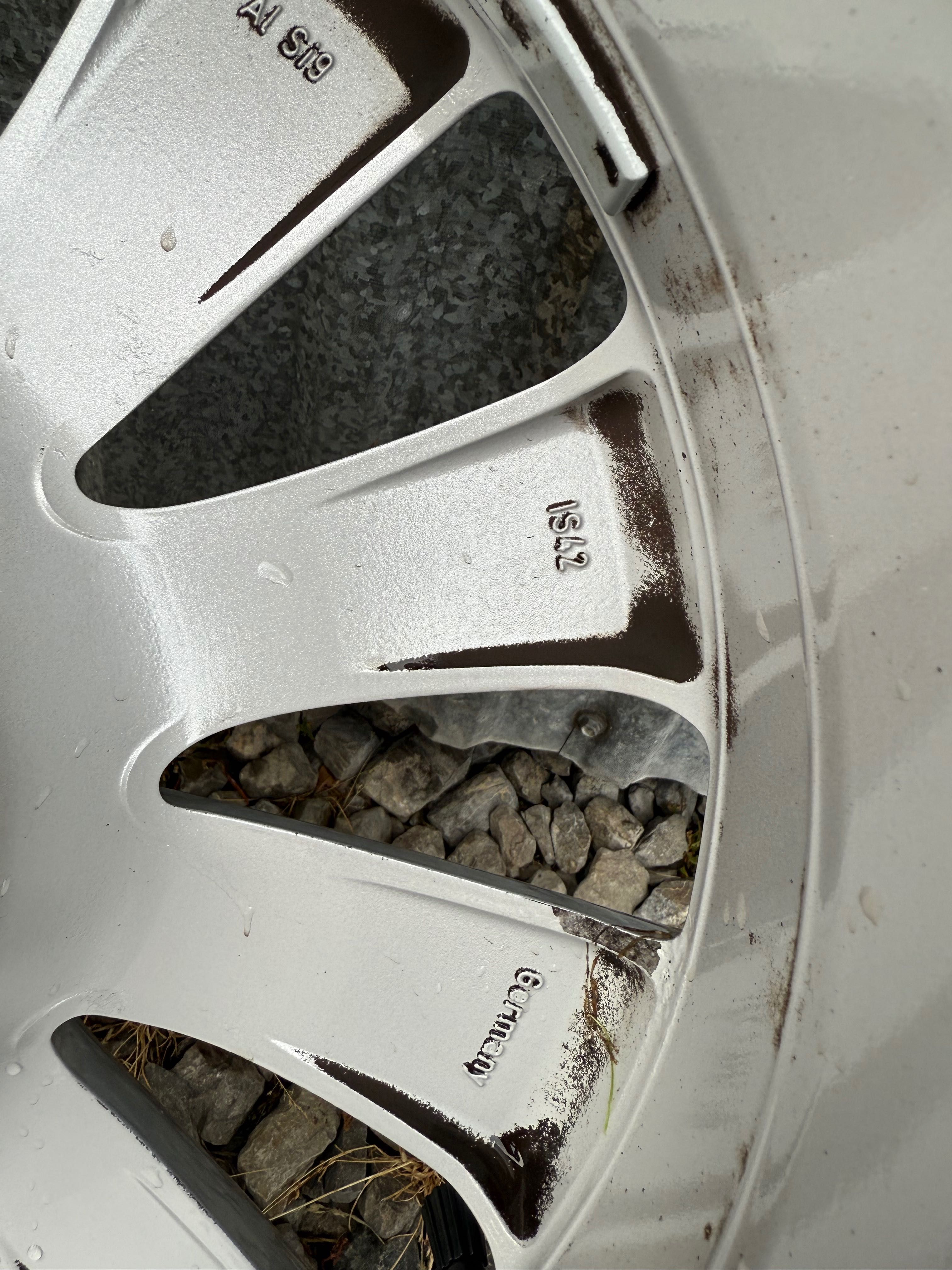 Alufelgi 5x105,17 Astra J, Mokka z oponkami zimowymi