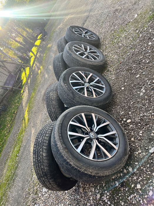 2 Komplety Opon zimowych 17'