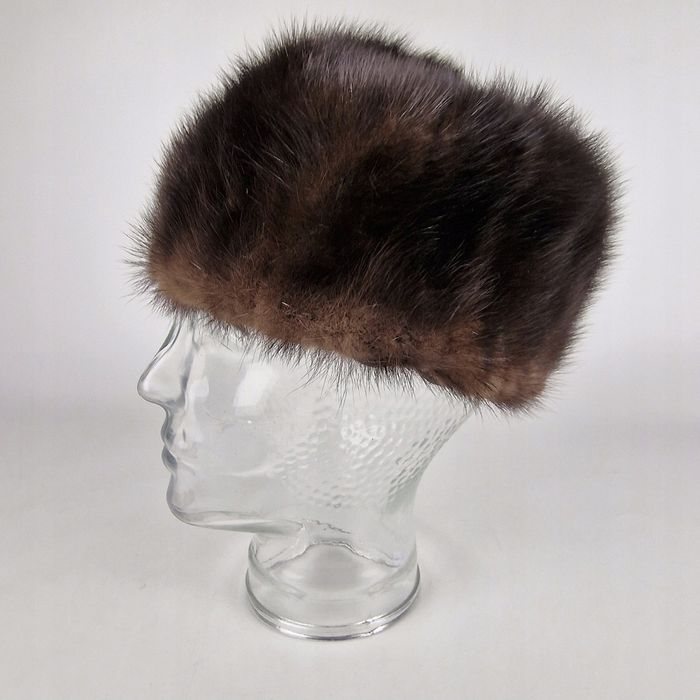 Czapka z naturalnego futra damska zimowa