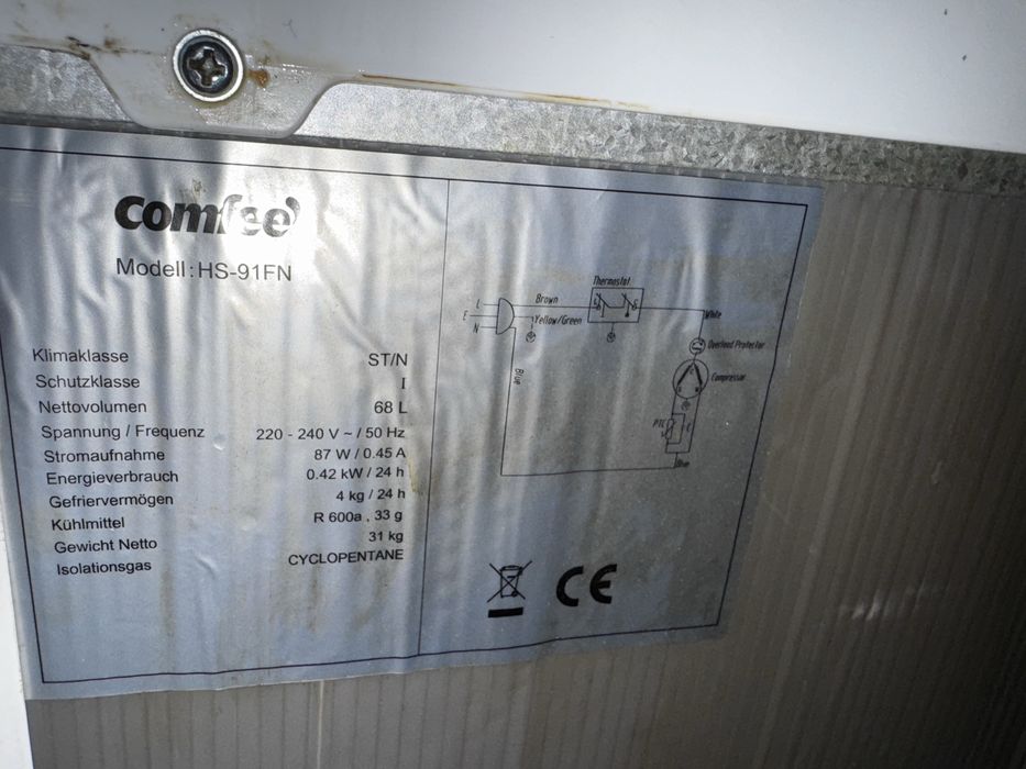 Zamrażarka Comfee  Hs-91fn A+ 84 cm wys