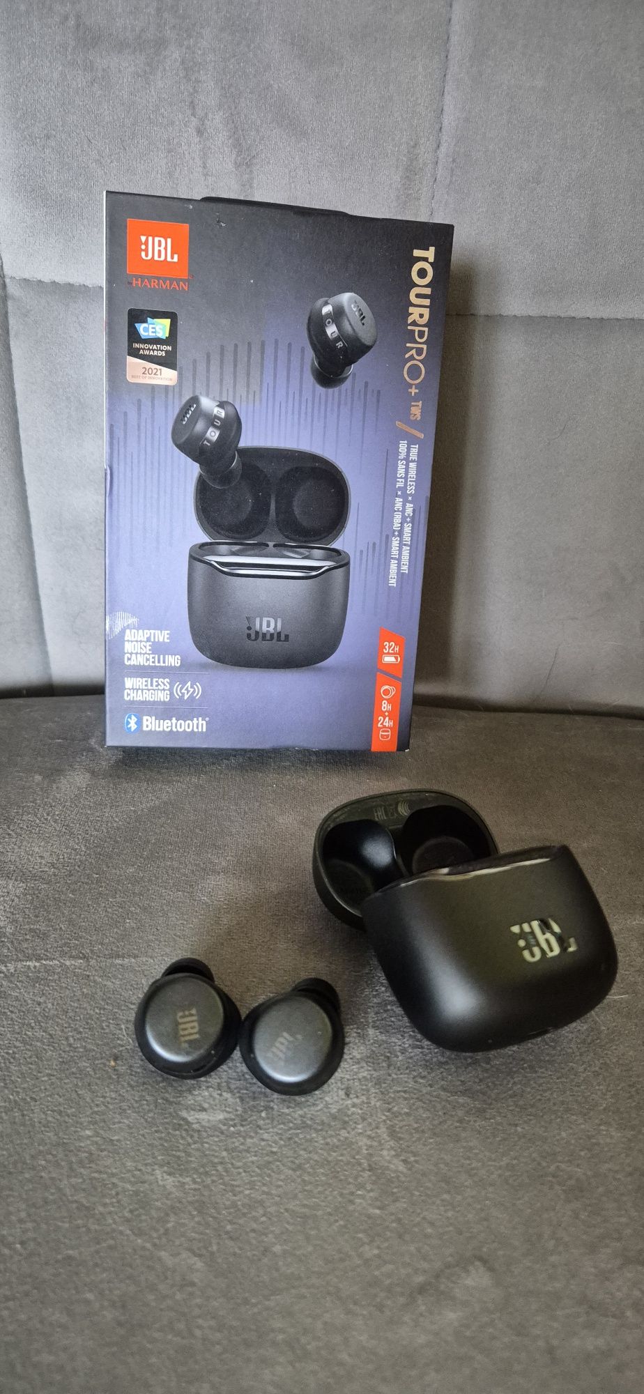JBL TOUR PRO+ TWS Stan dobry