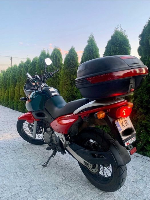 Suzuki XF 650 FREEWIND