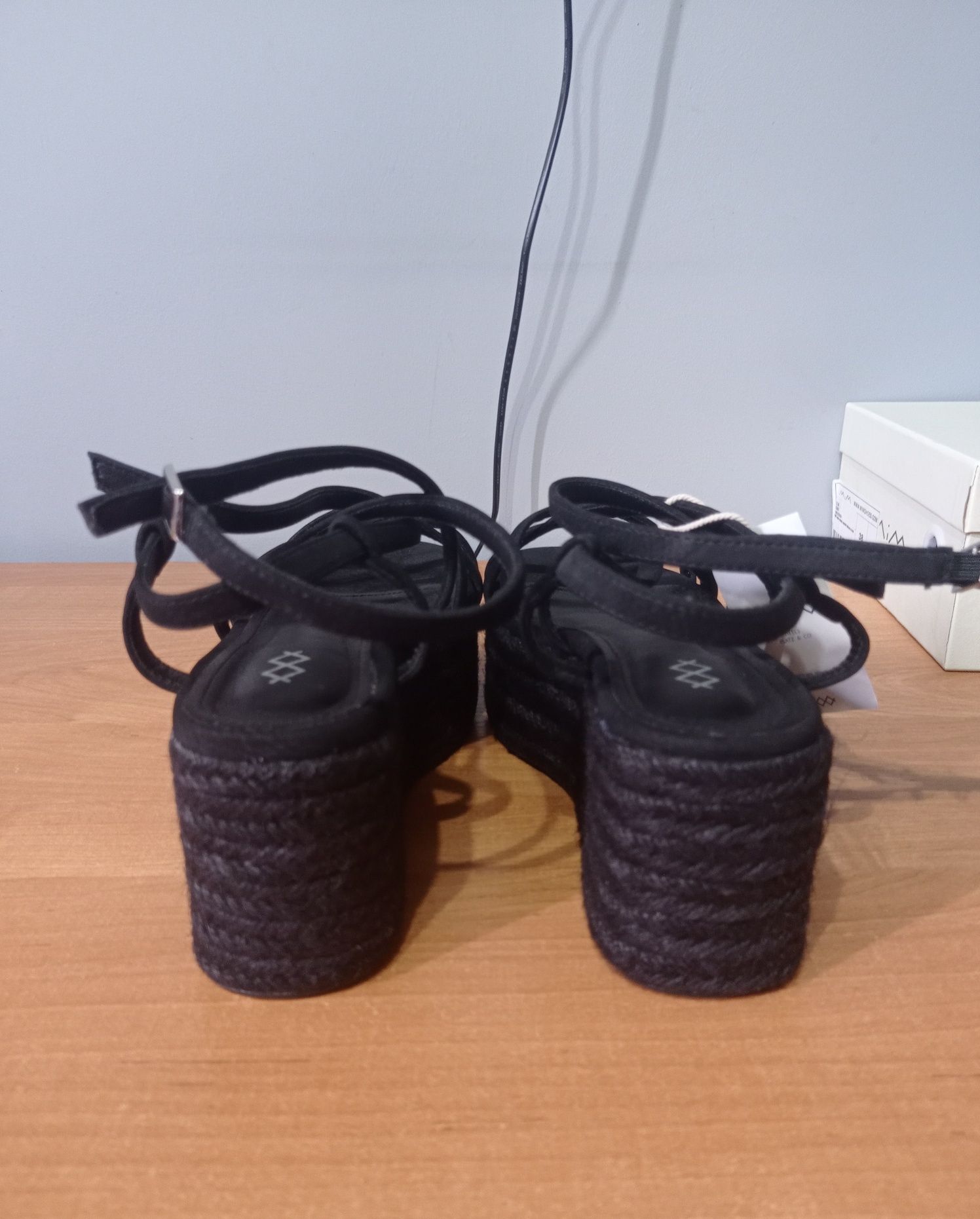 Buty 38 sandały na platformie ze sznurkiem koturny Mim lato