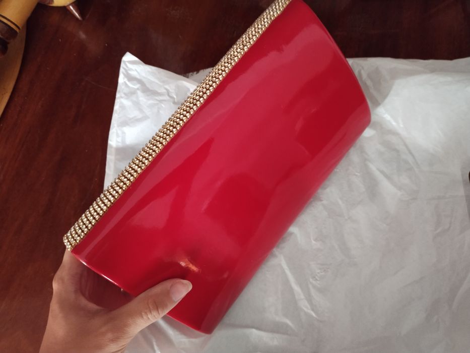 Сумочка клатч на випускний червона