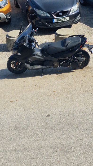 Scooter Maxisym TL500