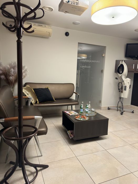 Wynajme pomieszczenia