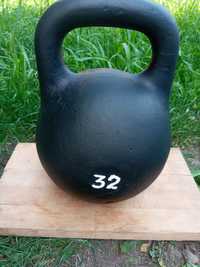 Спортивна гиря 32 кг