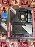 Intel i7-11700KF, Asus Maximus XIII Hero Z590, Crucial DDR4 3200 32GB