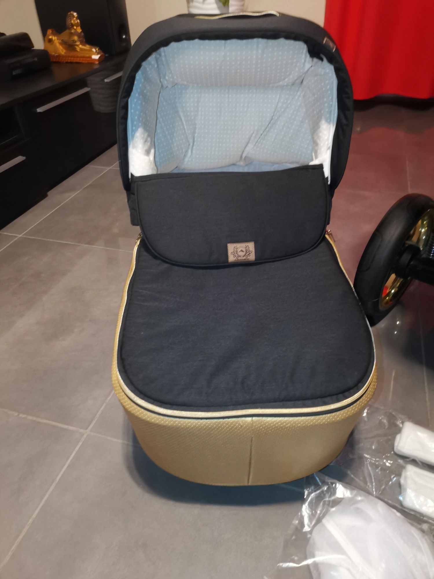 Wózek Reggio Adamex 3w 1 isofix