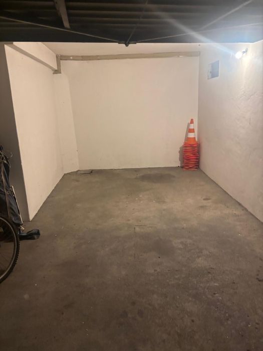 Garragem para ARRENDAR proximo ao CENTRO de Braga.