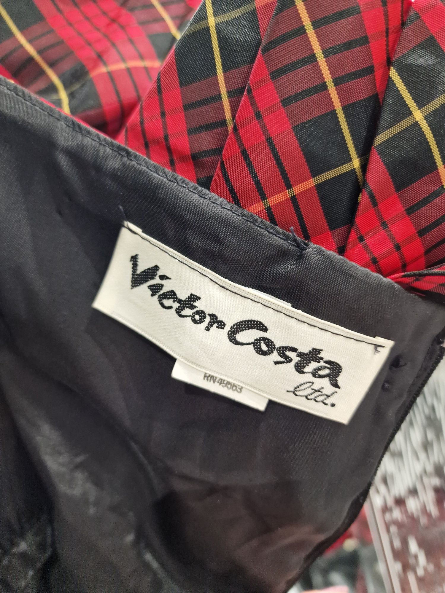 Sukienka gorsetowa suknia balowa Victor Costa krata sesja 34 36