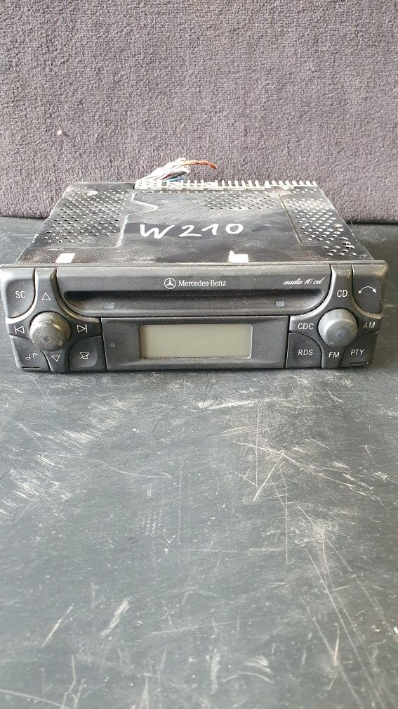 Radio Mercedes Benz w210