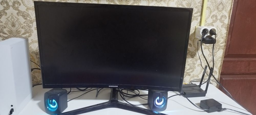Монитор Самсунг 144герц