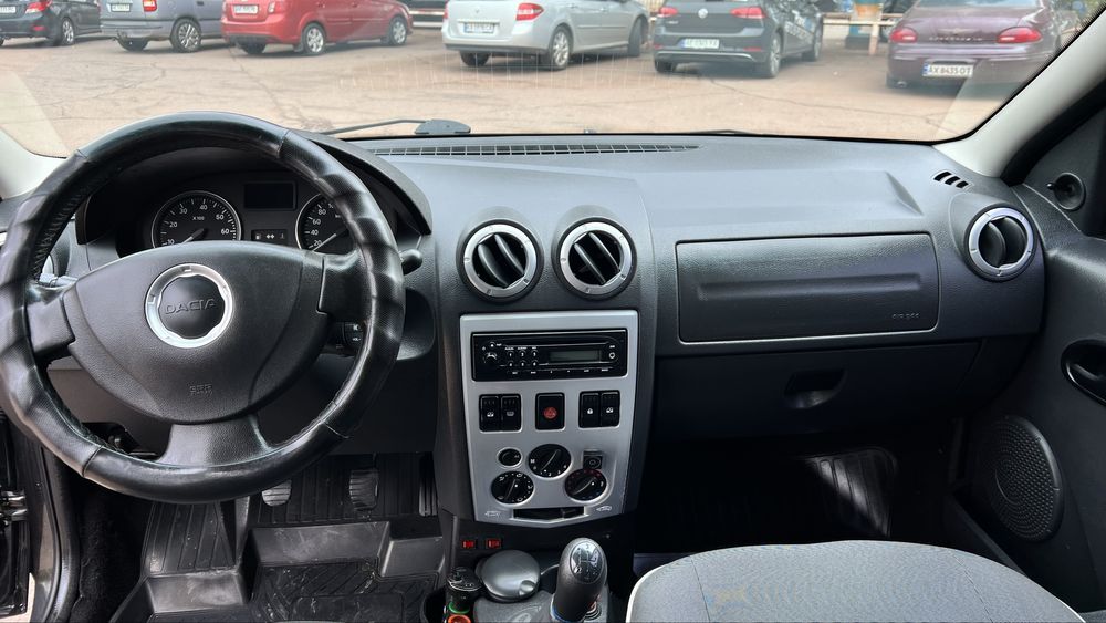 Dacia Logan 2012 рік ГБО 7 місць