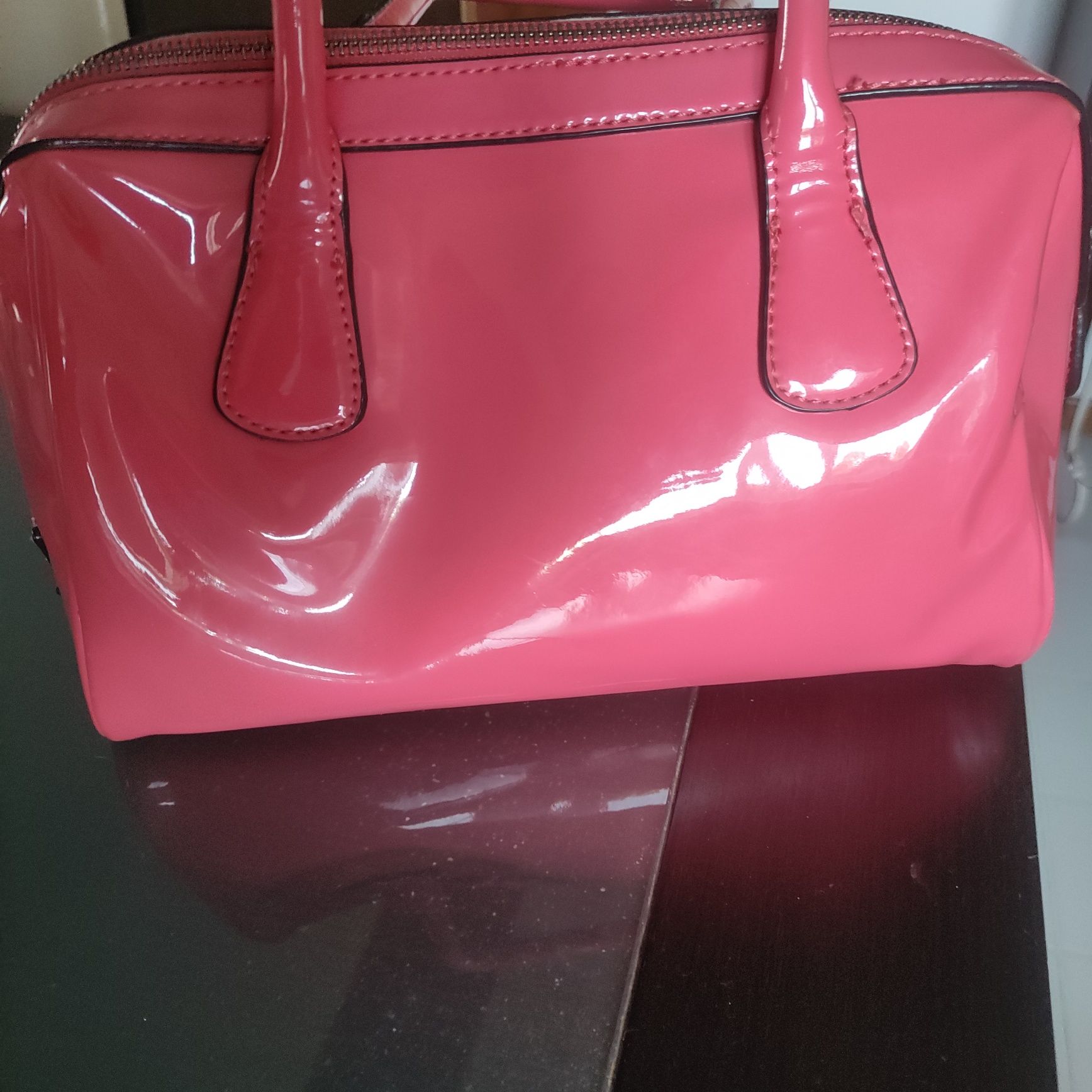 Mala de mão/ombro Guess