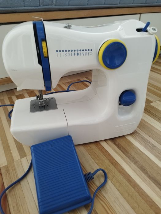 Máquina costura IKEA