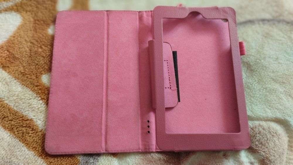 Amazon Аланшет m8s26g